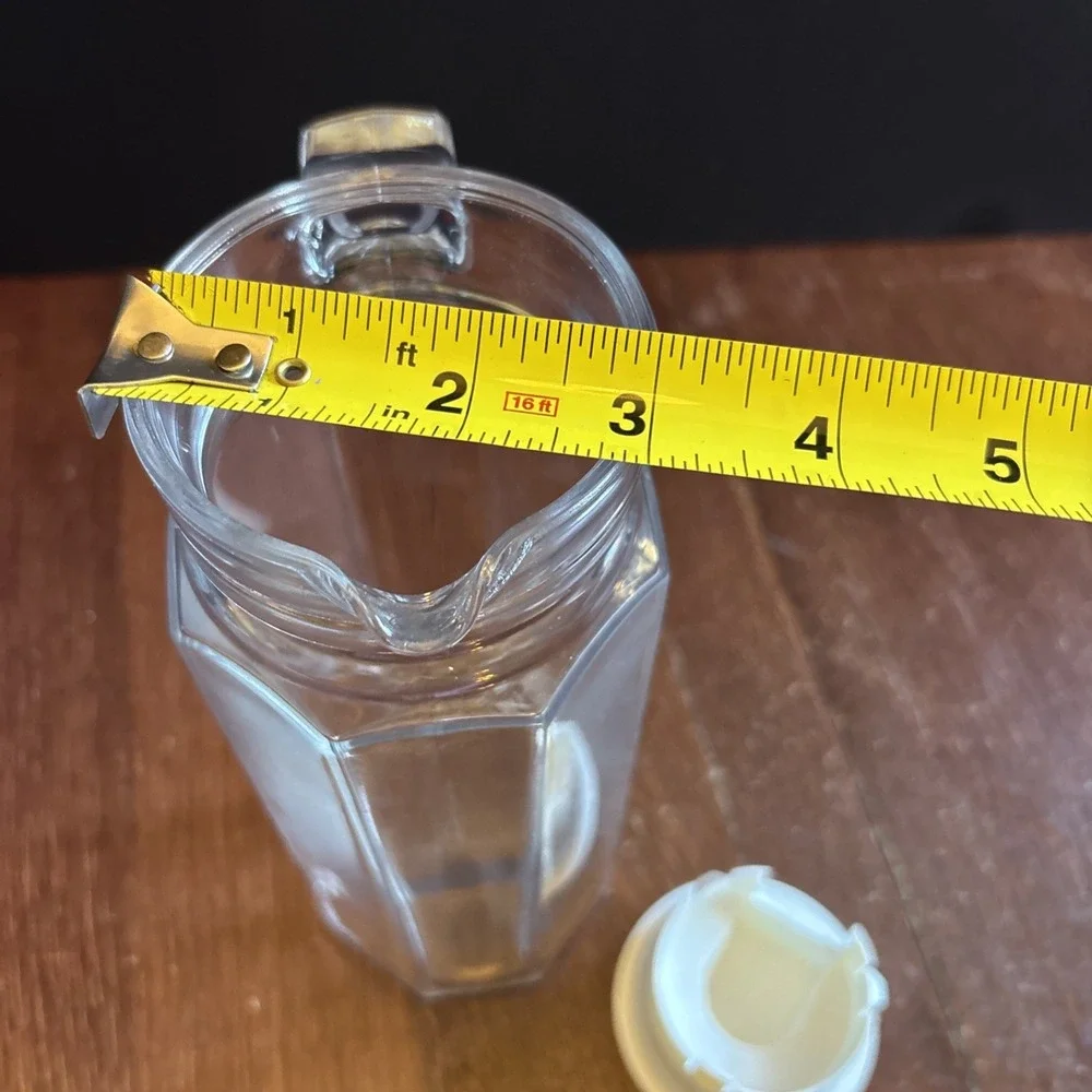 VTG  ARC France Skinny 8 Sided Octagonal Clear Glass Refrigerator Pitcher w/ Lid